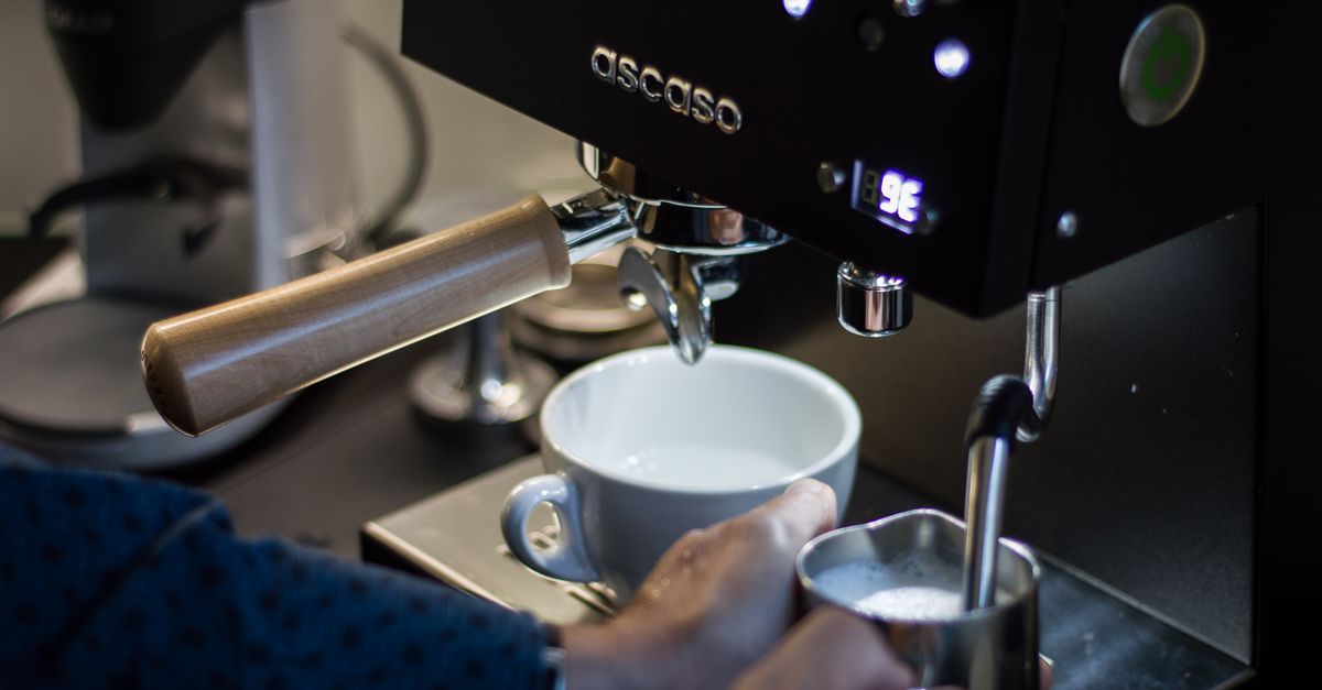 Best Dual Boiler Espresso Machine UK 2026: The Ultimate Buying Guide