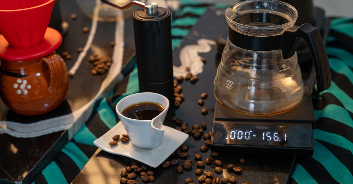 Best Coffee Scales UK 2026: Why 0.1g and Response Time Matter