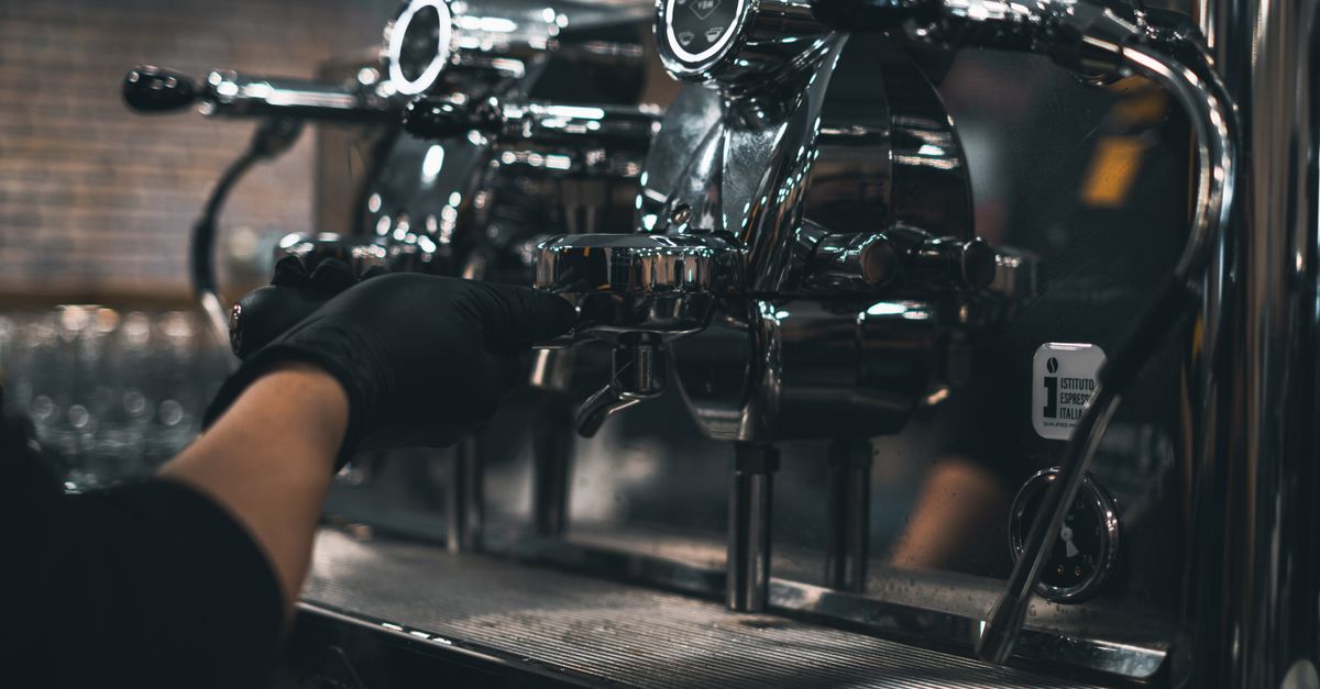 Espresso Machine Maintenance Schedule: Intervals, Products and Warranty-Safe Descaling for 2026
